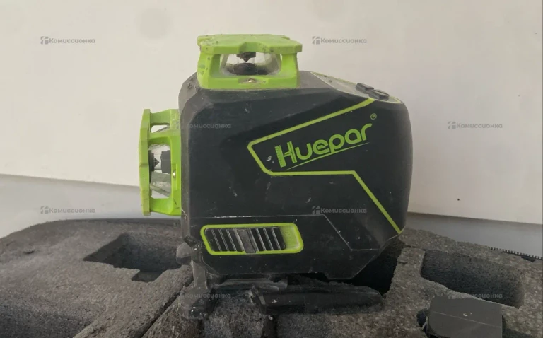 Лазерный нивелир Huepar зеленый луч