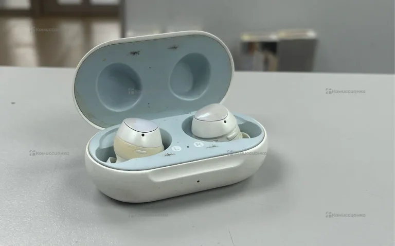 Наушники  Samsung