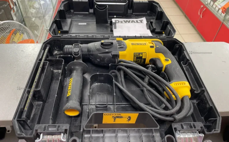 Перфоратор Dewalt D25133-KS