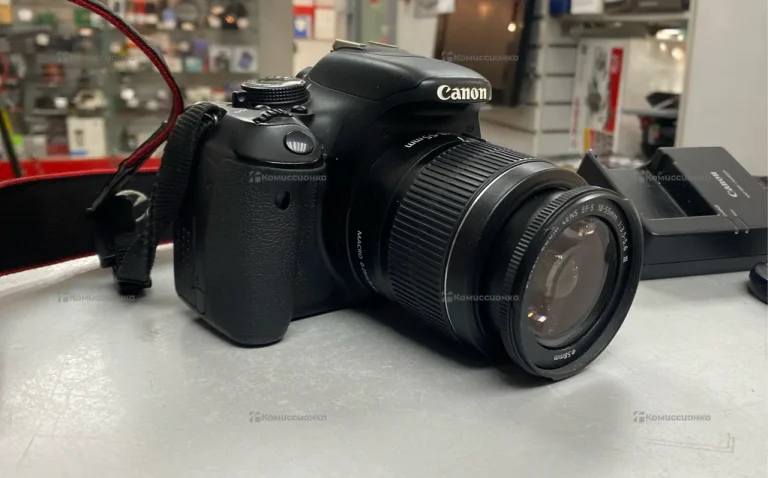 Фотоаппарат Canon EOS 600D