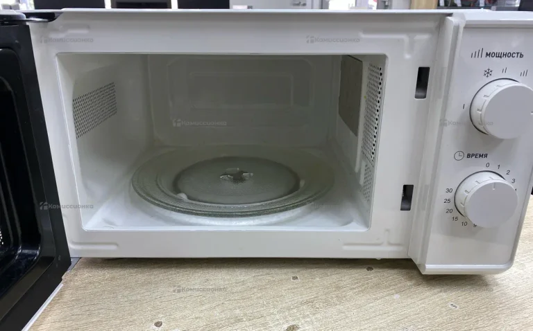 Микроволновая печь  Oasis MW-70MW