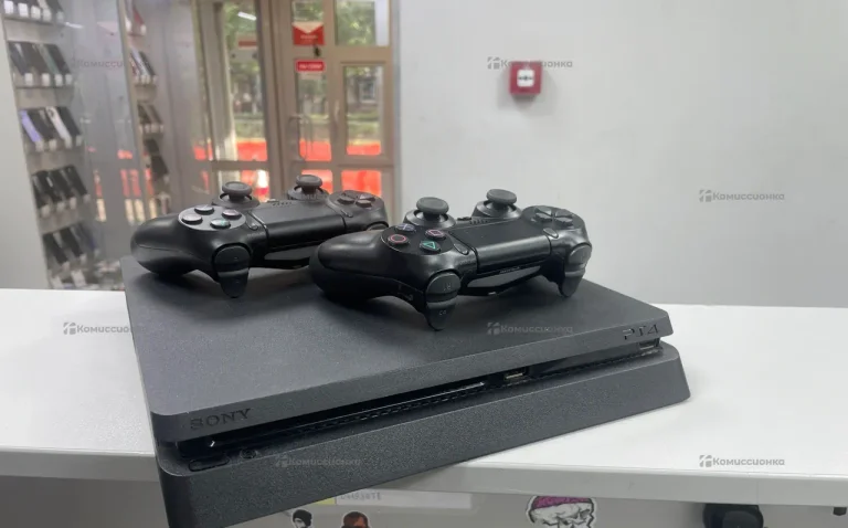 Приставка PS4 slim 1tb