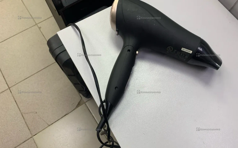 фен Vitek 2400w