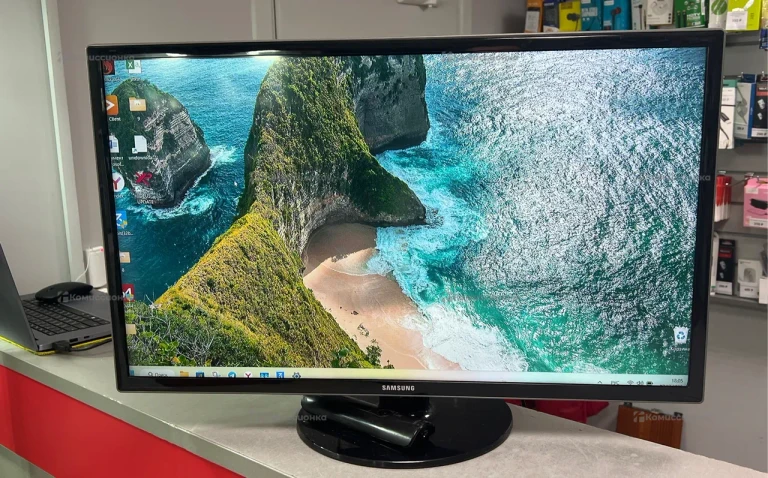 Телевизор Samsung UE28F4000AW