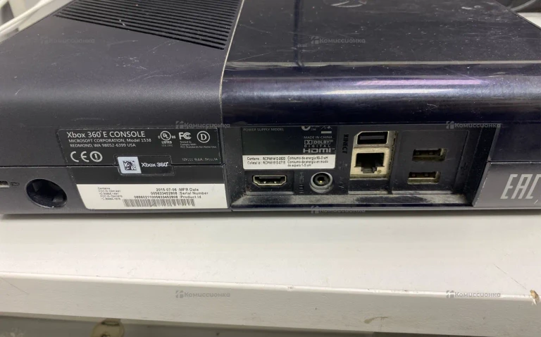 Приставка Xbox 360E 250Gb