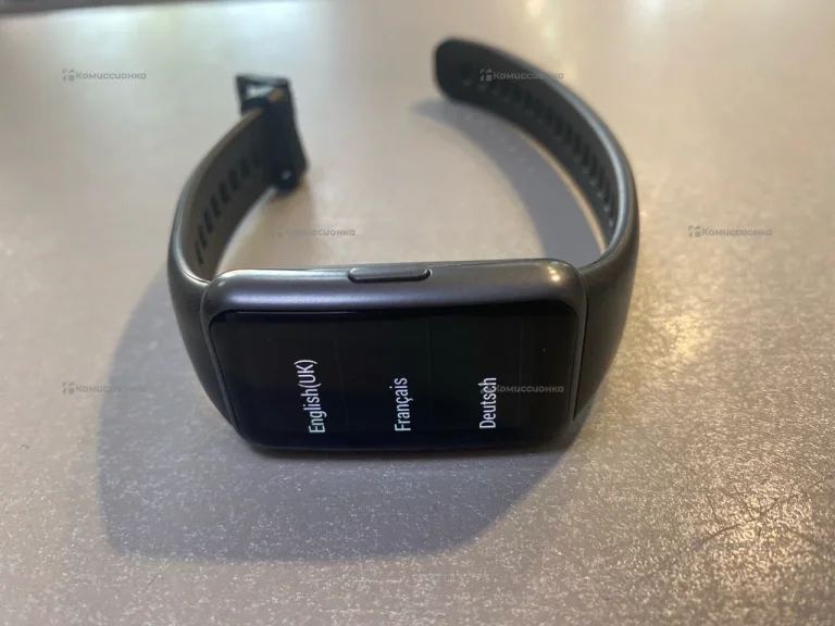 Часы  huawei band 6