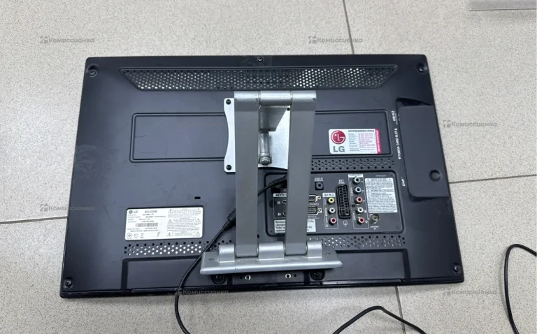 Телевизор LG 22LE3300