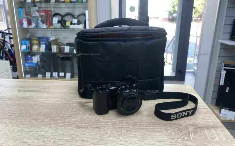 Фотоаппарат  SONY ZV-E10