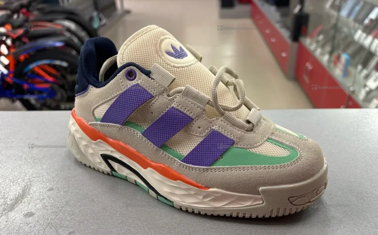 Кроссовки Adidas 36 (беж)