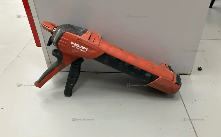 Дозатор Hilti HDM 500 красный
