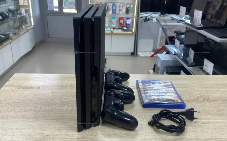 Приставка PS4. PS4 pro