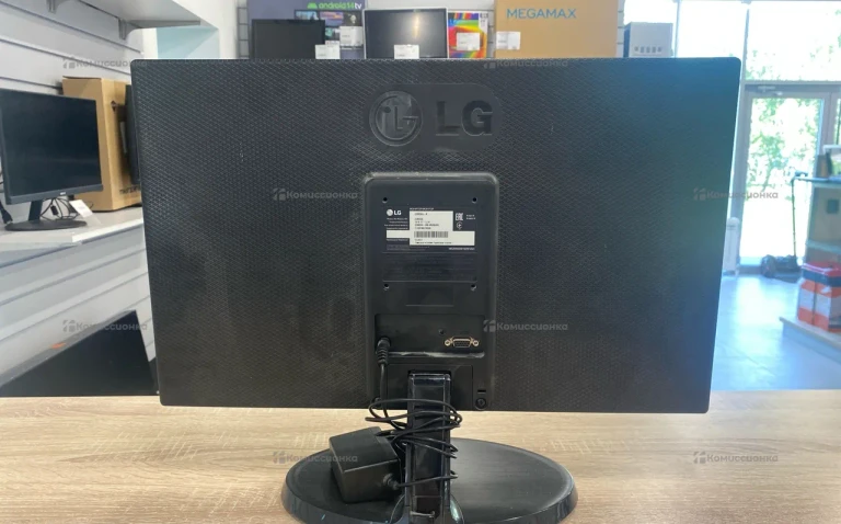 Монитор LG 22M38A