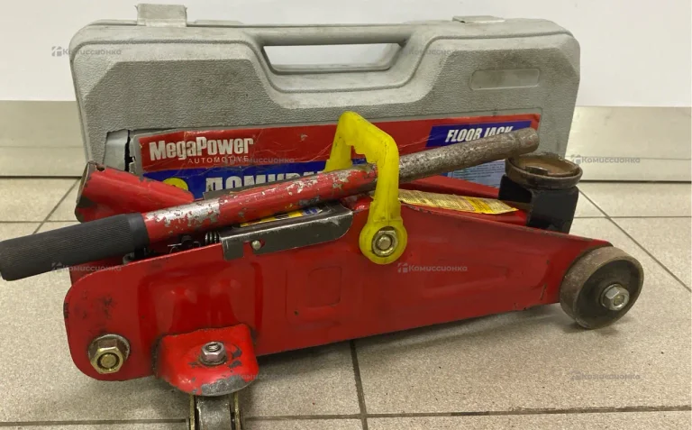 Домнкрат Hydraulic Jack 2Т