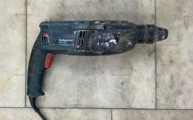 Перфоратор Bosch GBH 240