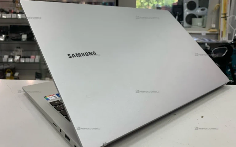 Ноутбук Samsung Galaxy Book 2 NP754