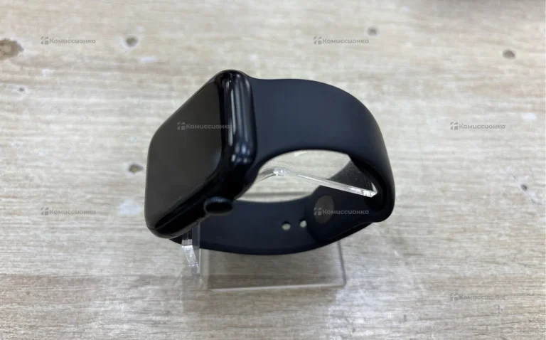 Часы  Apple Watch 9 45mm