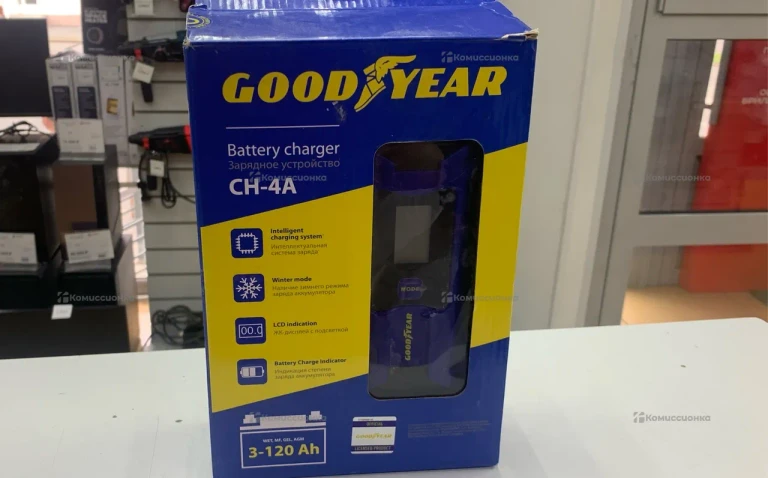 Зарядное устройство Good Year CH-4A