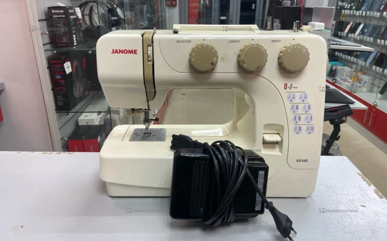 Швейная машина Janome VS54S