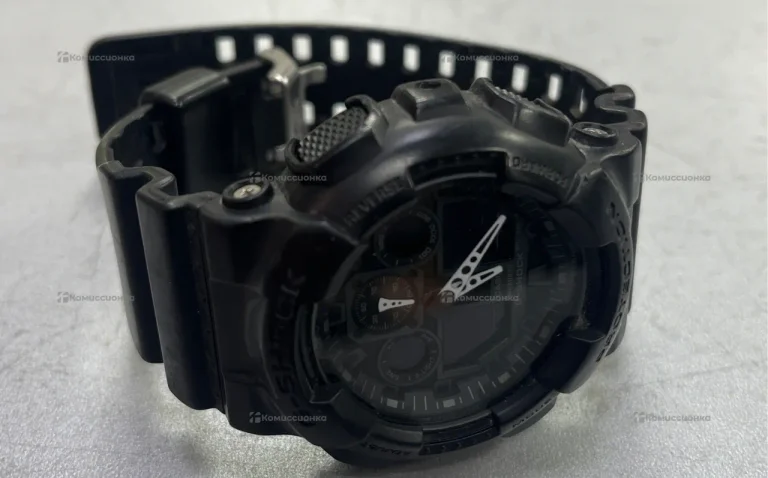 Часы Casio G-Shock GA-100