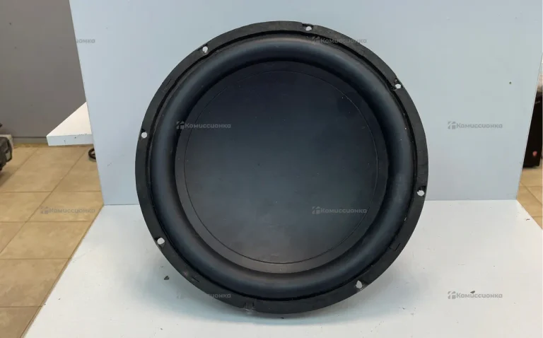 Сабвуфер Alpine 800W Peak