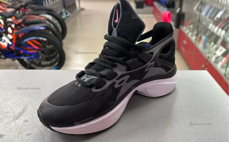 Кроссовки Nike Signal 42 Rep