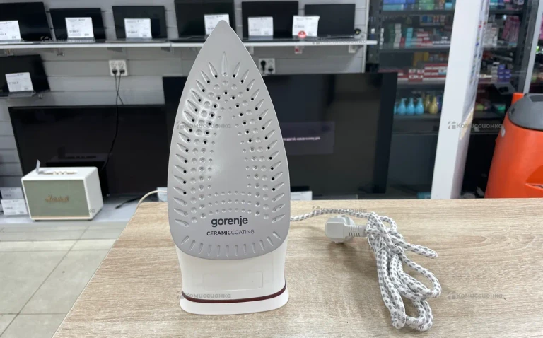Утюг Gorenie STEAMCAREPLUS 2200w