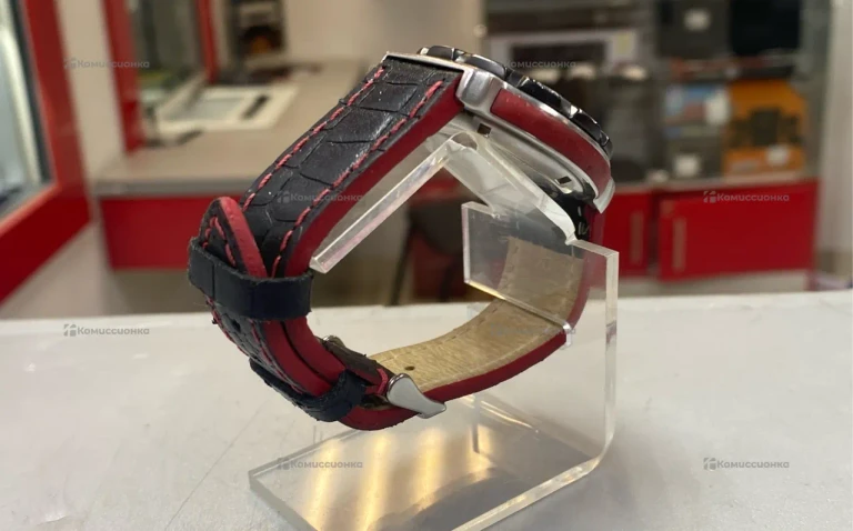 Часы  TAG Heuer Formula 1 Chronograph Quartz  Ref.