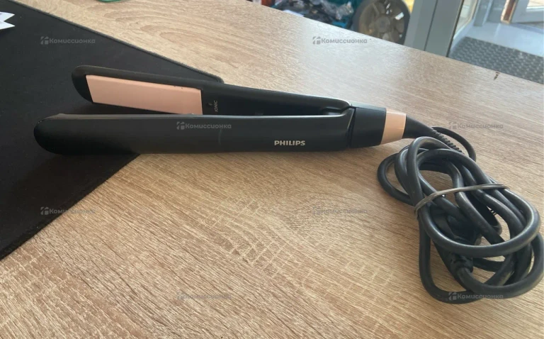 Выпрямитель для волос Philips BHS378