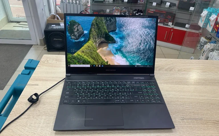 Ноутбук Dream machines (i7-10750/ RTX 3060)