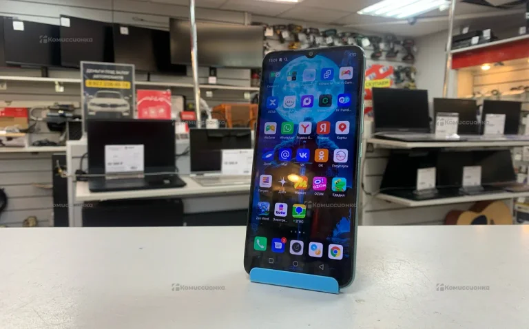 Infinix HOT 12i 4/64 ГБ