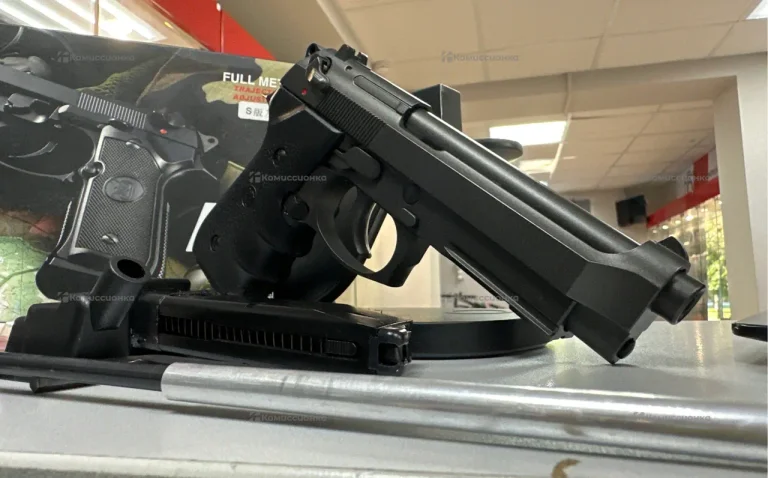 Страйкбольный пистолет KJW Beretta M9A1 CO? GBB B