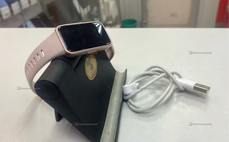 Часы  huawei band