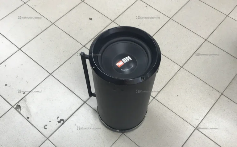 Сабуфер JBL 1000