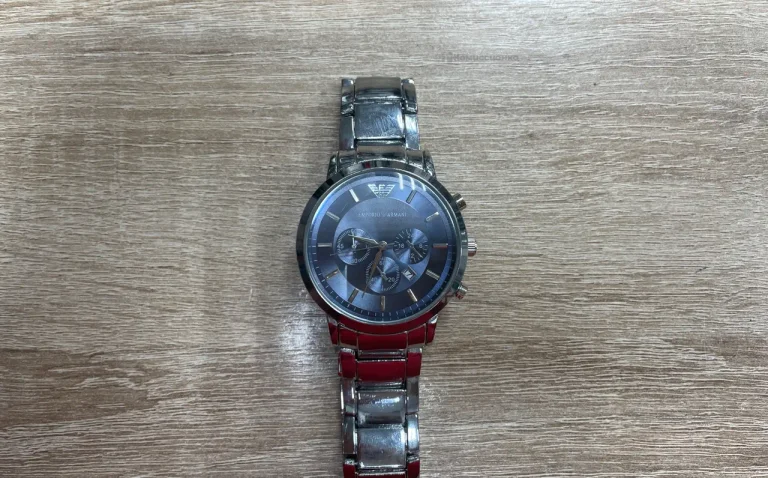 Часы  emporio Armani