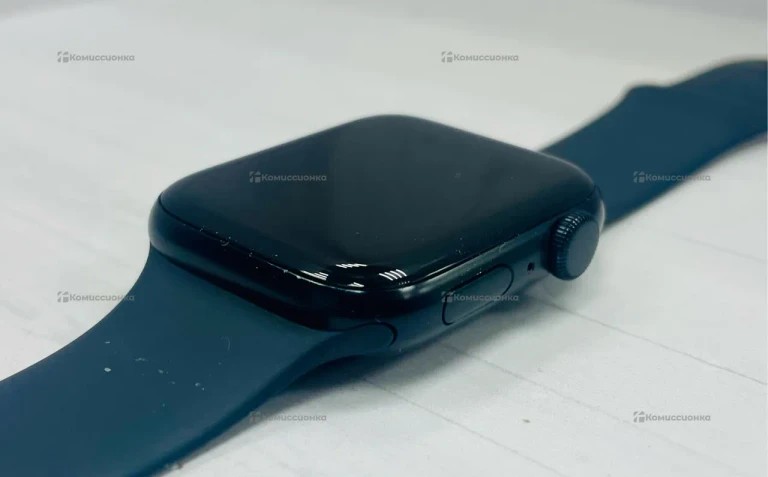 Часы Apple Watch SE gen 2 44mm