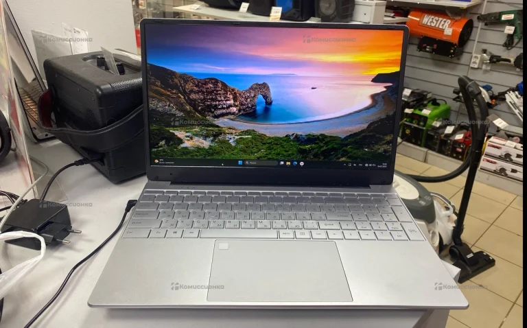 Ноутбук  no bame Celeron J4125