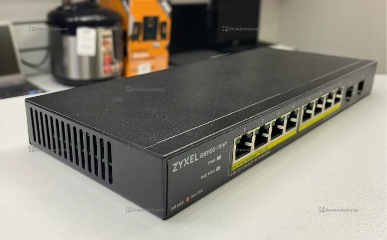 Коммутатор Zuckerberg GS1100-10HP