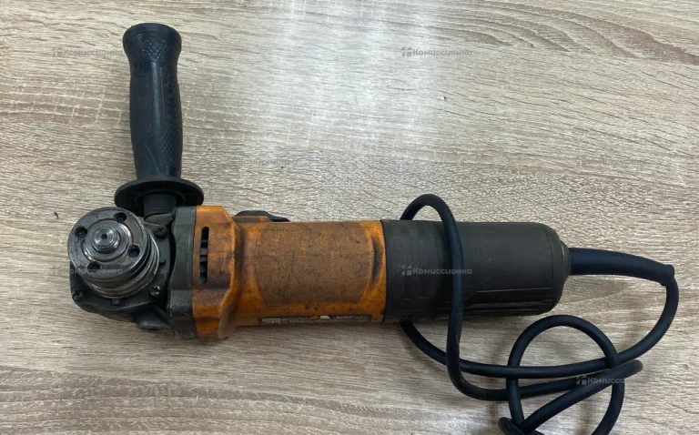 Сетевая УШМ Ingco ac110028