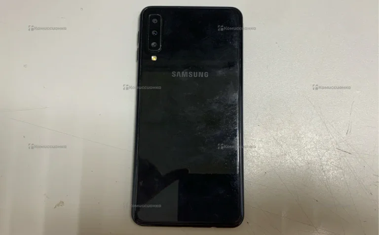 Samsung Galaxy A7 2018 4/64Gb