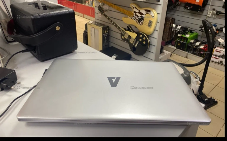 Ноутбук  no bame Celeron J4125