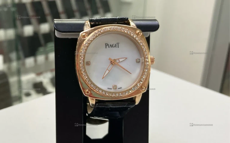 Часы Piaget