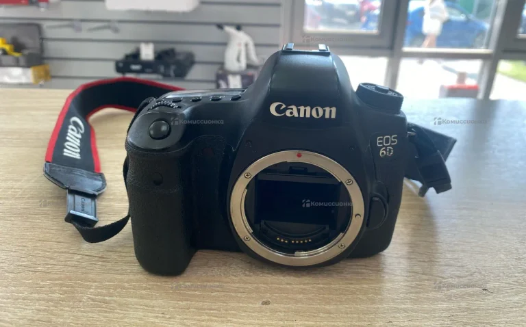 Фотоаппарат  canon eds 6d