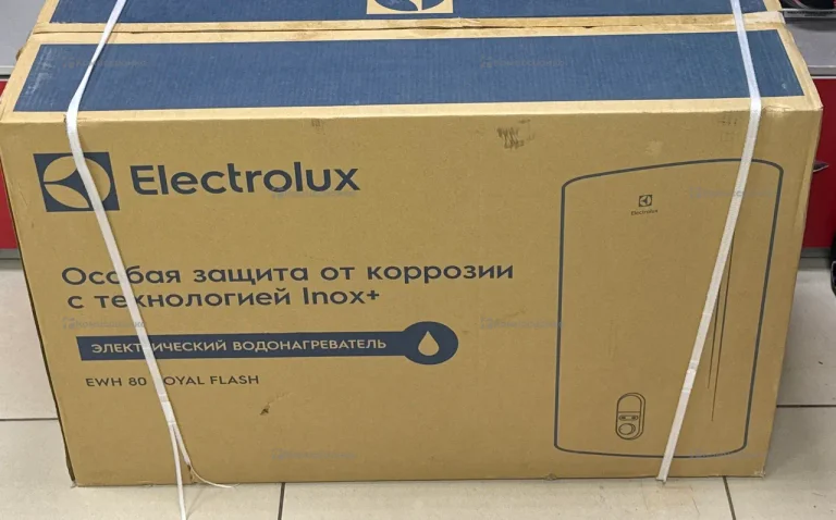 Водонагреватель Electrolux Royal Flash Silver EWH