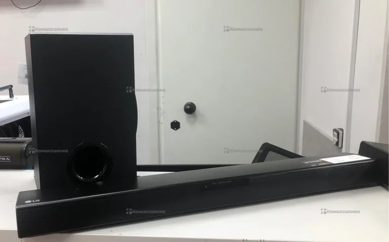 Саунд-бар LG SPQ1-W