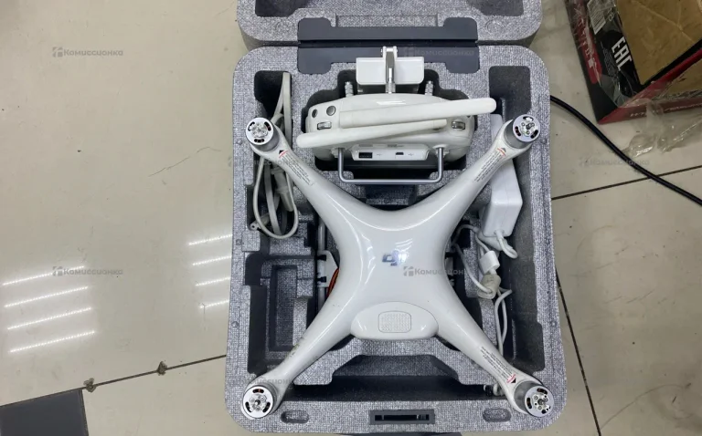 Квадрокоптер dji phantom 4 pro