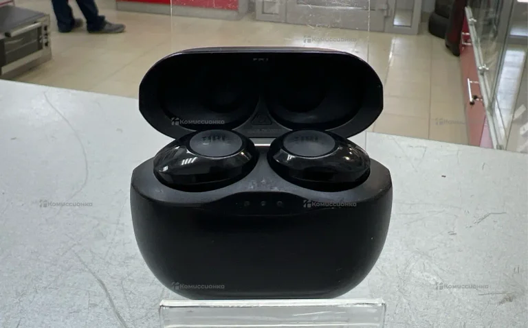 Наушники JBL TUNE125TWS