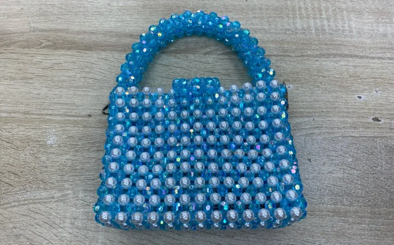 Сумка женская из бусин