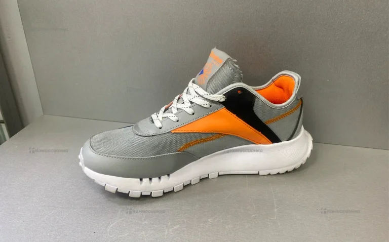 Кроссовки Reebok Classic 43р