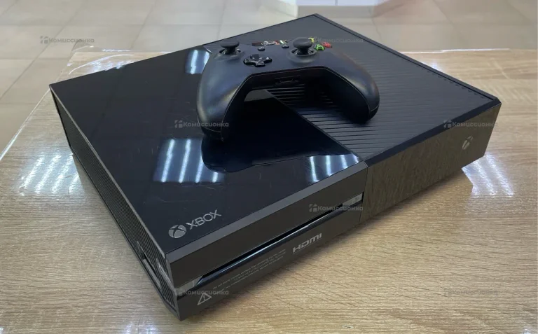 Приставка Xbox One 500 ГБ