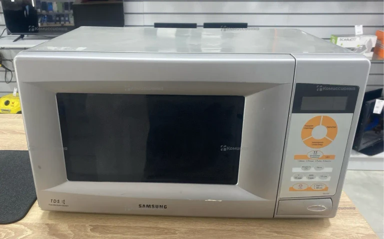Микроволновая печь  Samsung mw73vr-a